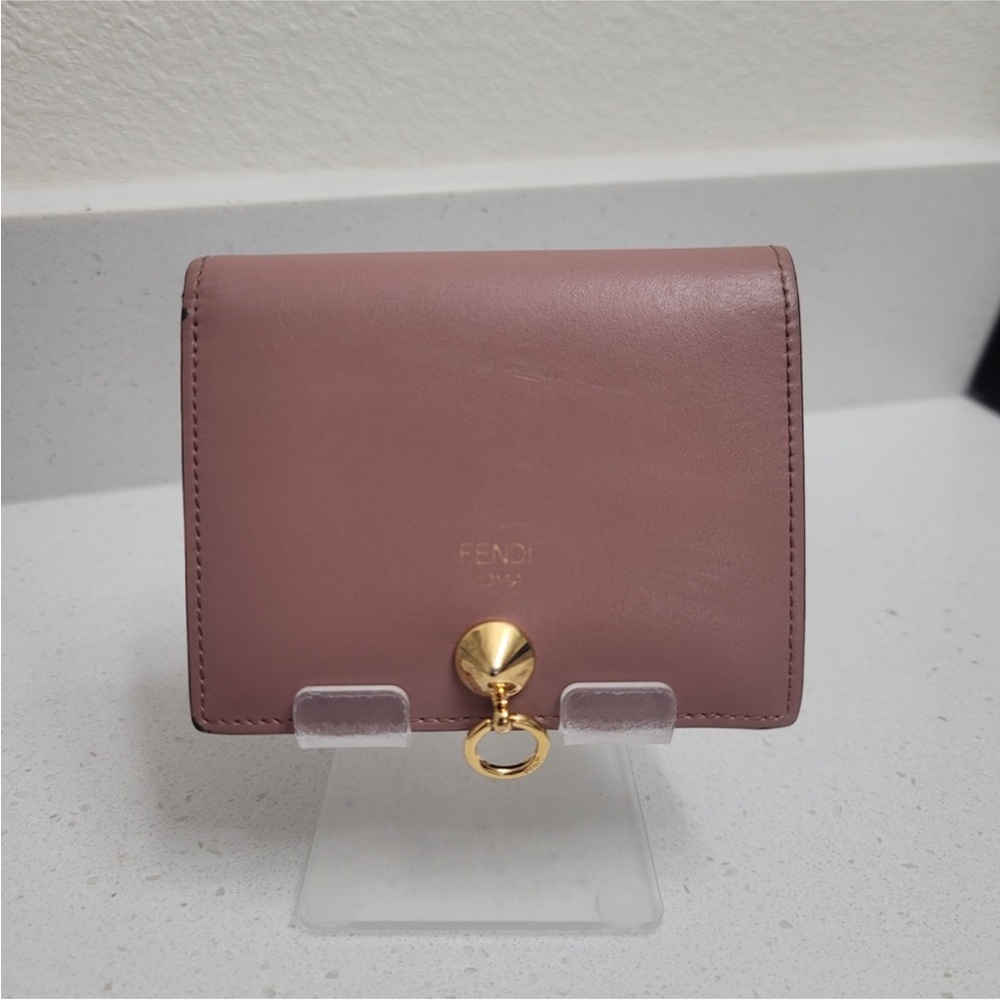 Fendi Pink wallet  with Gold Accent‎
